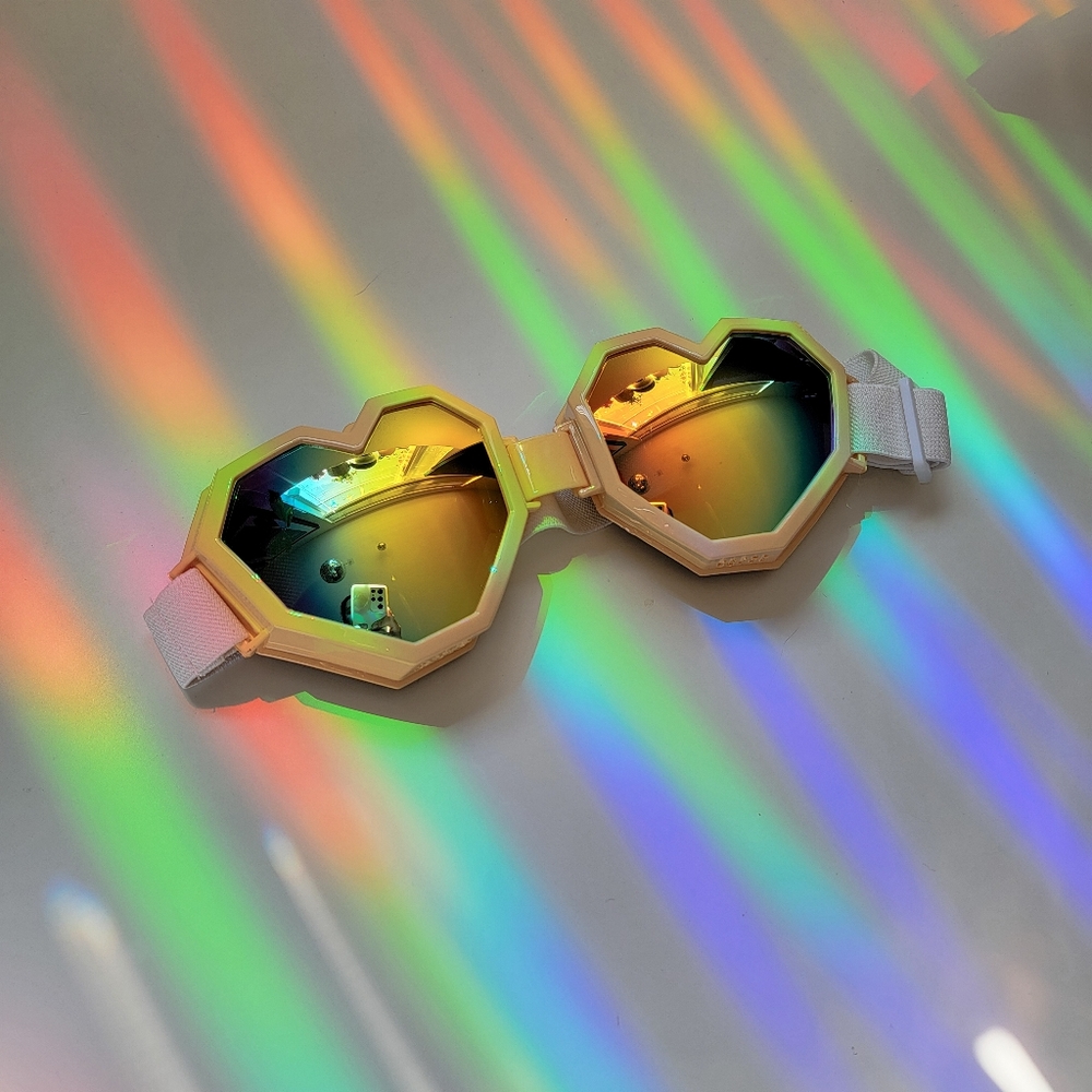 Heart Shaped Rainbow Mirrored Goggles